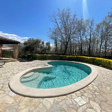 Elaya Villa *