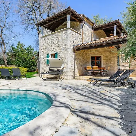 Villa Elaya