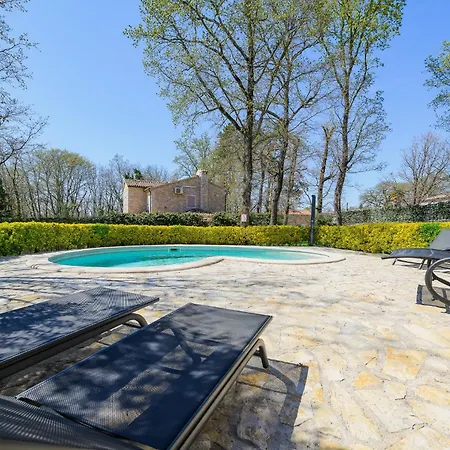 Villa Elaya Brecevici