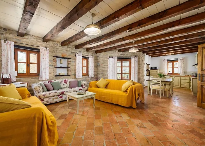 Villa Elaya Brecevici